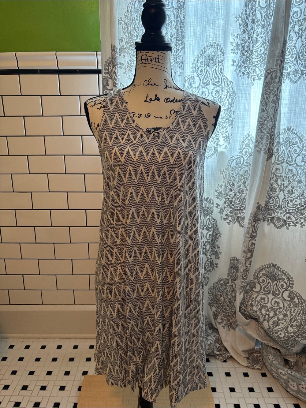 H&M dress